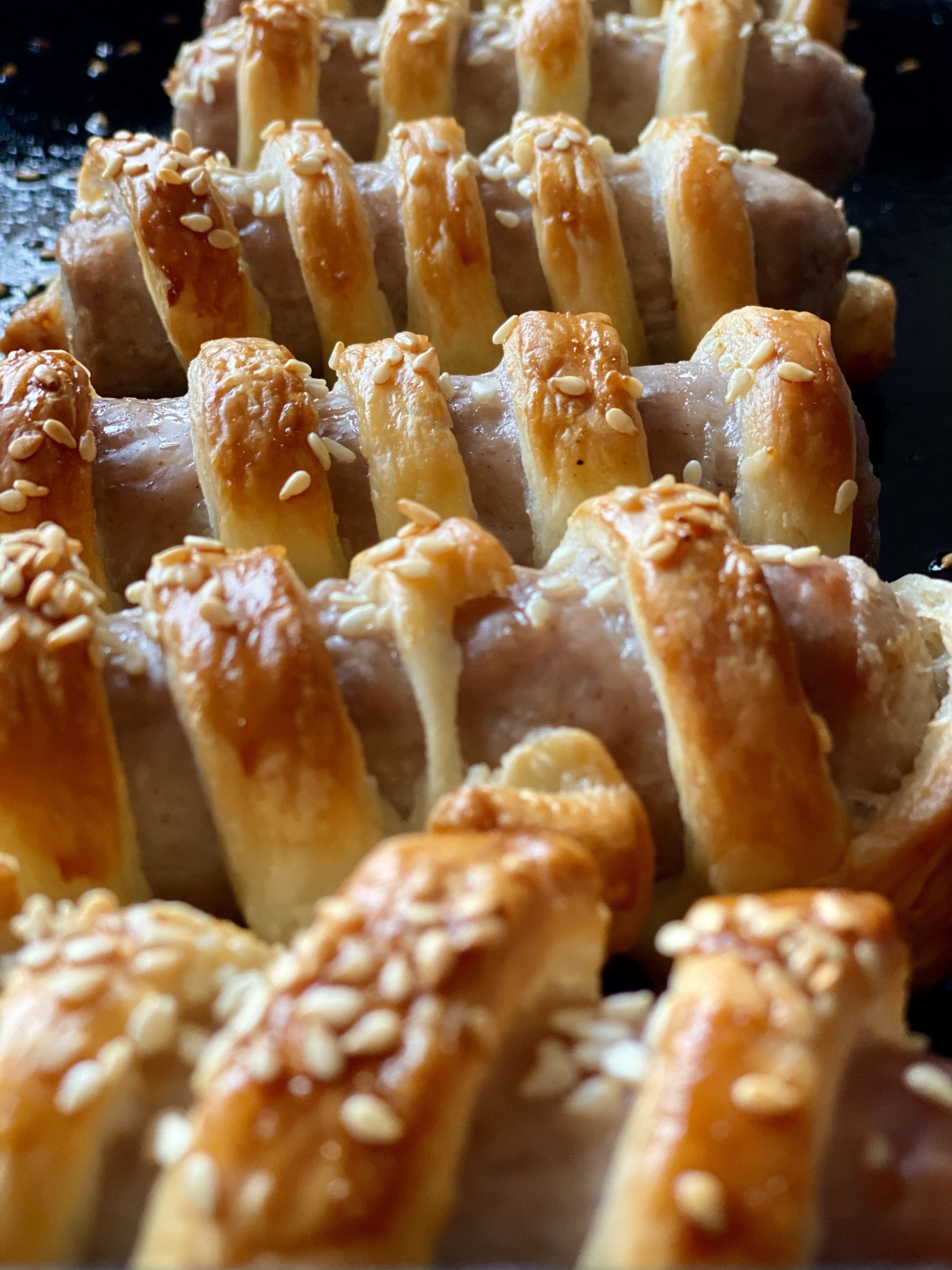 Pigs In Puff Pastry Blankets - A wonderful Party Canapé